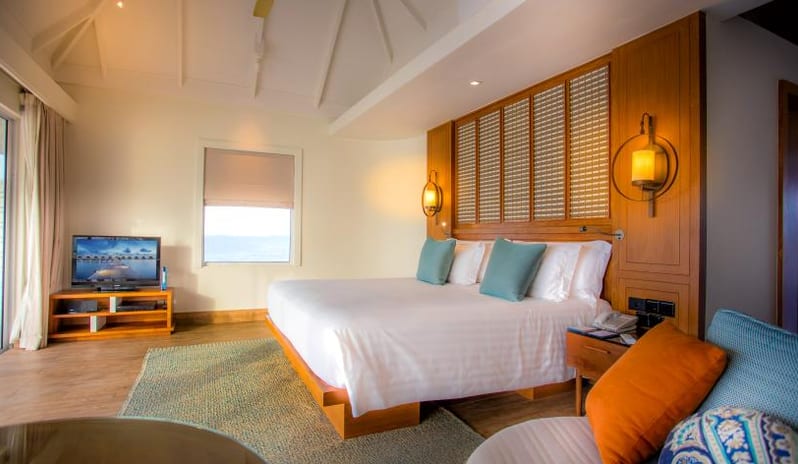Centara Grand Island Maldives - Sunrise Overwater Villa Bedroom Full